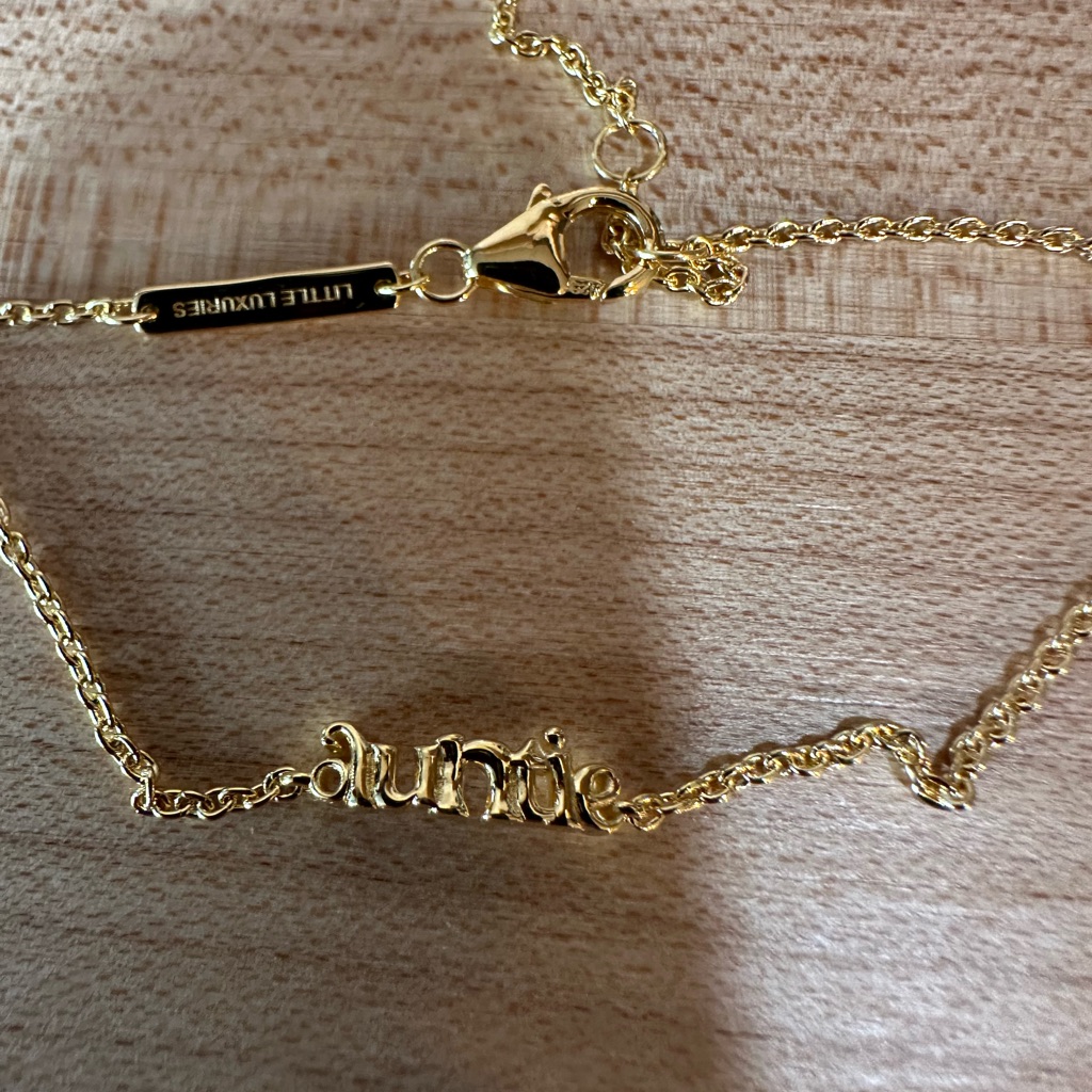 Little Words Project Nameplate Bracelet - Auntie